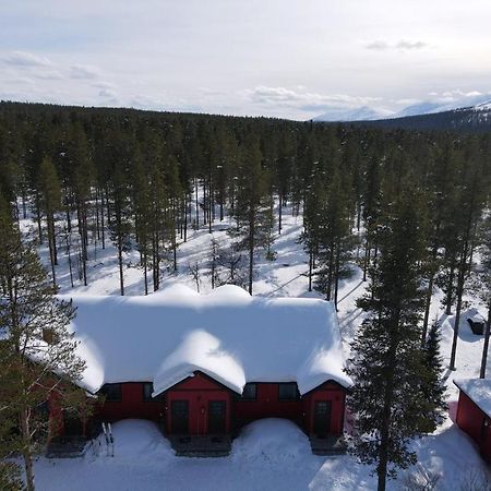 Готель Kyroen Loma Екстер'єр фото