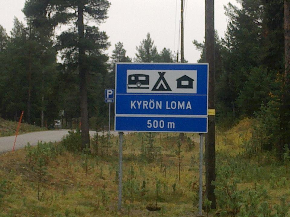 Готель Kyroen Loma Екстер'єр фото