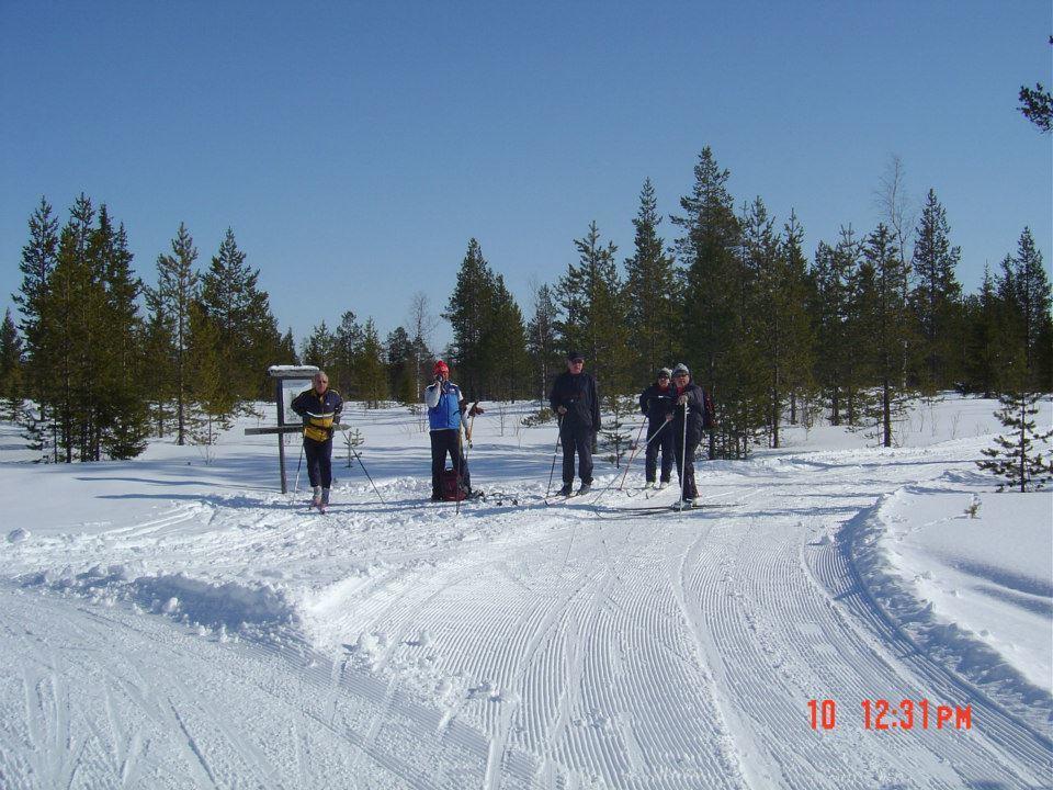 Готель Kyroen Loma Екстер'єр фото