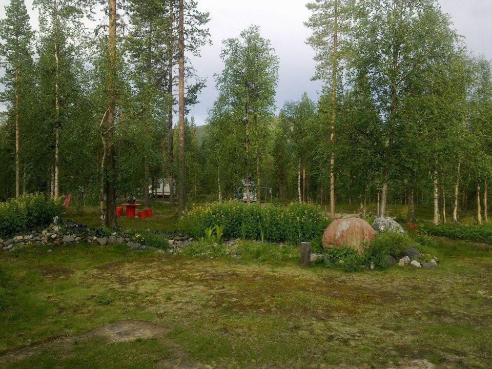 Готель Kyroen Loma Екстер'єр фото