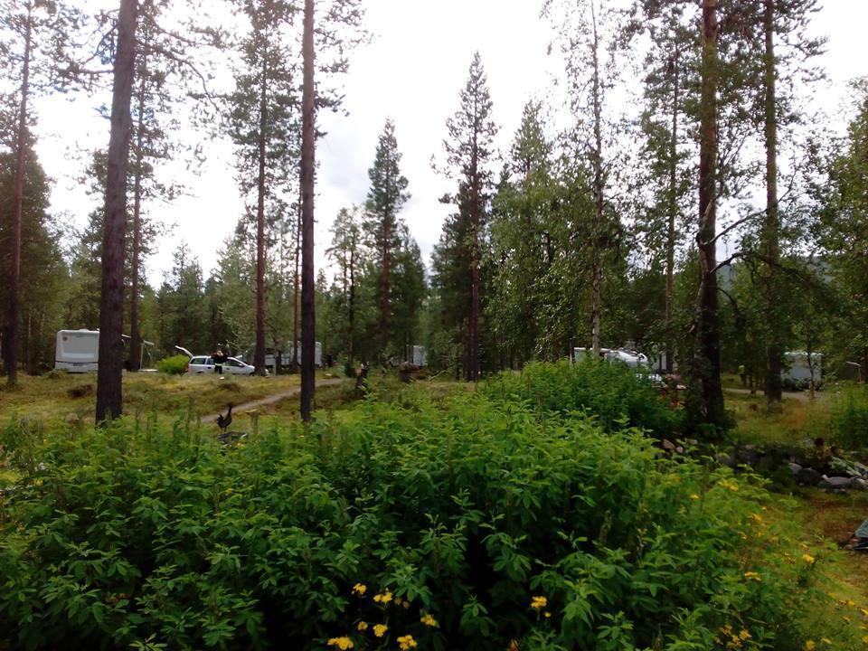 Готель Kyroen Loma Екстер'єр фото